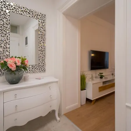 Appartement Trixi Maksimijan Pula