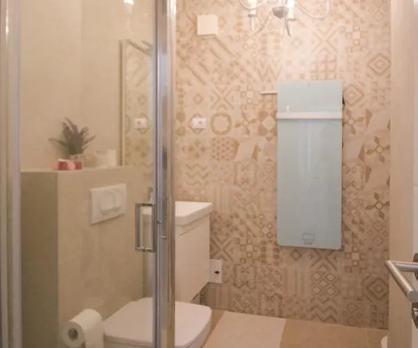 Apartment Trixi Maksimijan *