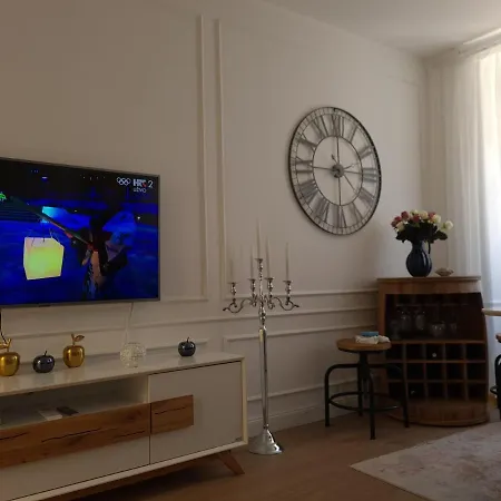 Apartamento Trixi Maksimijan